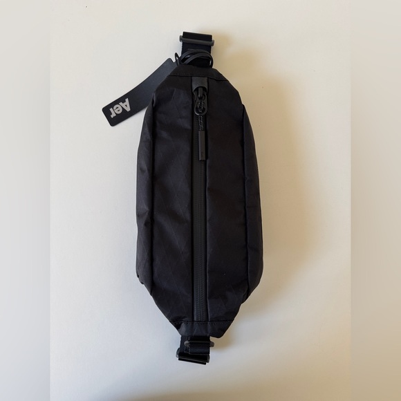 Aer City Sling 2 X-Pac in Black - Picture 2 of 15